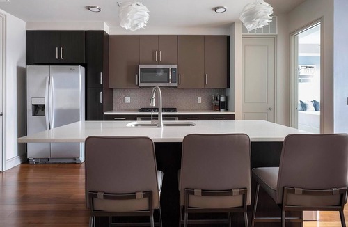 Houston Apartment | Landing | Spectacular 2BD, Tennis Court, Gym