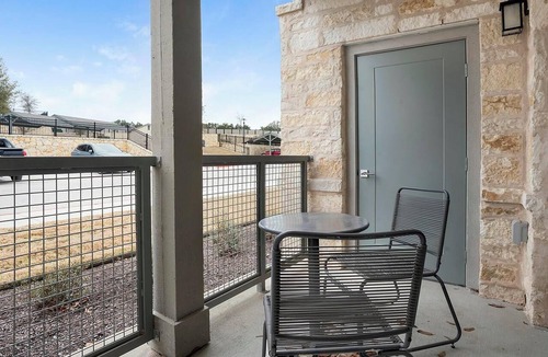 Austin Apartment | Landing | Spectacular 2BD, Clubhouse, Pool