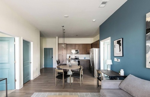 Wilmington Apartment | Landing | Spectacular 2BD, Pool, Gym