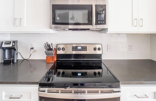 Charleston Apartment | Landing | Spectacular 2BD, Game Room, Clubhouse
