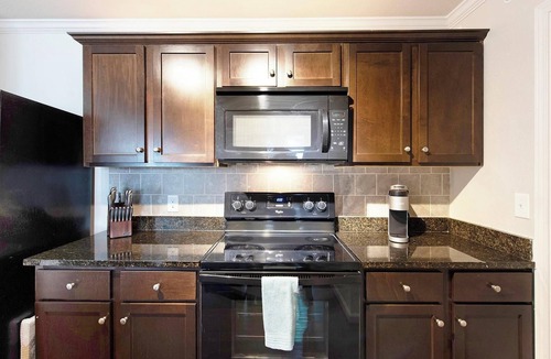 Conestee Apartment | Landing | Spectacular 1BD, Courtyard, Clubhouse