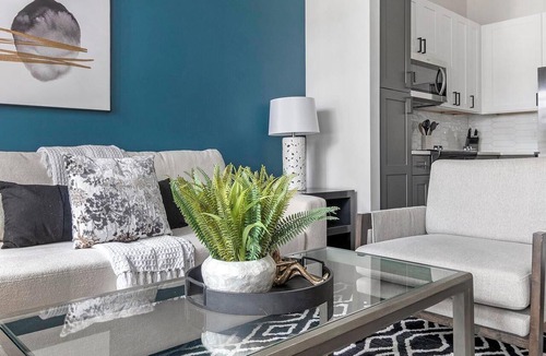 Southbank Apartment | Landing | Stunning 1BD, Gym, Rooftop Lounge