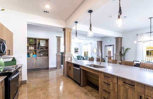 Pflugerville Apartment | Landing | Stunning 1BD, Courtyard, Game Room