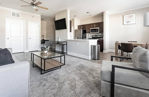 Summerville Apartment | Landing | Stunning 1BD, Gym, Yoga Studio