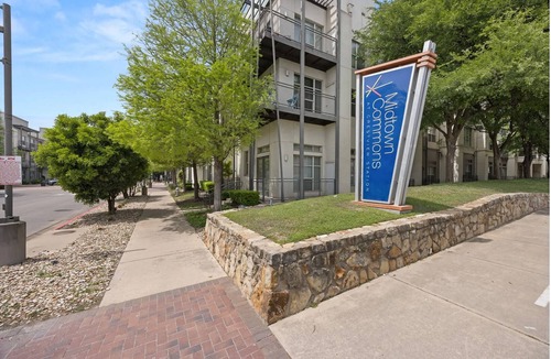 Crestview Apartment | Landing | Stunning 1BD, Courtyard, Gym