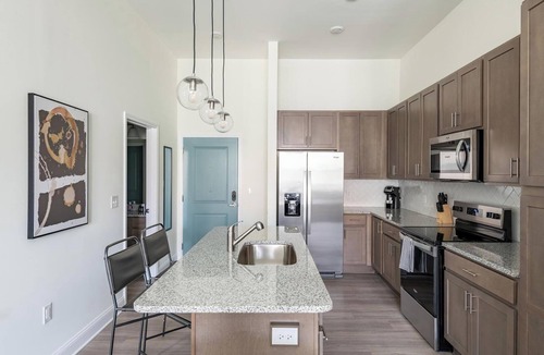 Wilmington Apartment | Landing | Stunning 1BD, Gym, Pool