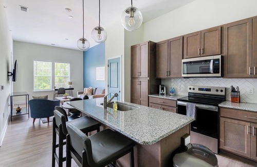 Wilmington Apartment | Landing | Stunning 1BD, Pool, Gym