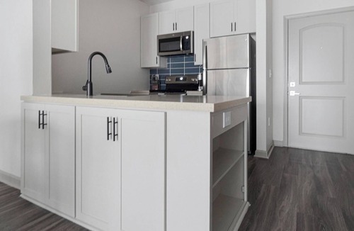 Raleigh Apartment | Landing | Stunning 1BD, Rooftop Lounge