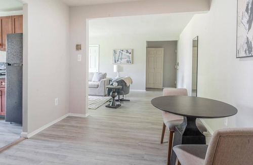 Greenbelt Apartment | Landing | Stunning 1BD, Gym, Pool