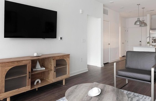 East Raleigh Apartment | Landing | Stunning 1BD, Yoga Studio, Gym