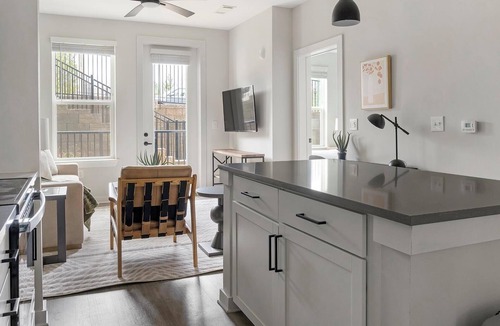 Sugar Hill Apartment | Landing | Stunning 1BD, Yoga Studio, Gym