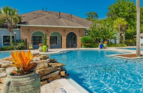 Tallahassee Apartment | Landing | Stunning 2BD, Gym, Clubhouse