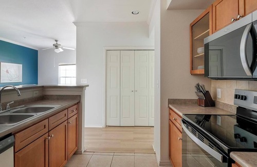Falconhead Apartment | Landing | Stunning 2BD in Bee Cave