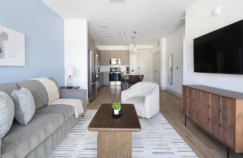 Scofield Farms Apartment | Landing | Stylish 1BD, Gym, Clubhouse
