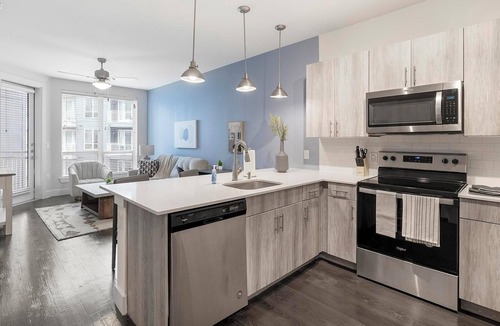 Fort Worth Apartment | Landing | Stylish 1BD in Bricktown