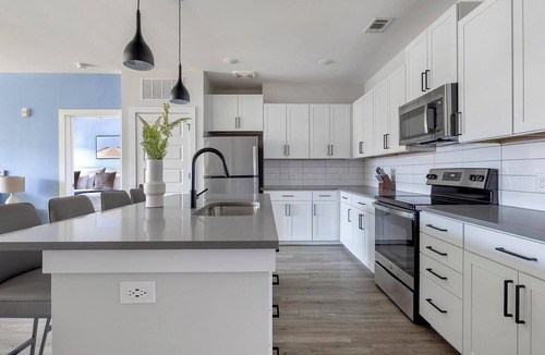 Sugar Hill Apartment | Landing | Stylish 2BD, Clubhouse, Pool