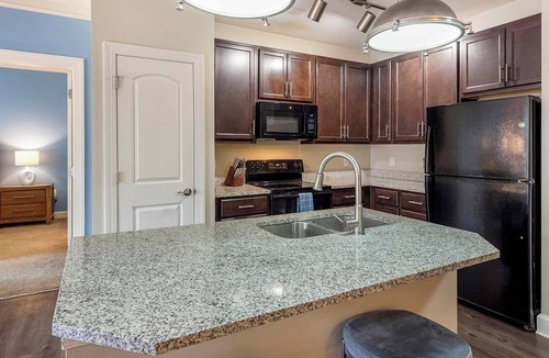 Greer Apartment | Landing | Stylish 2BD, Gym, Clubhouse