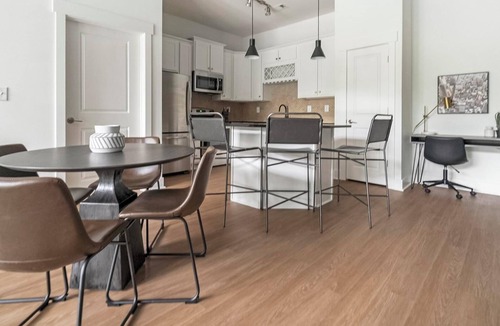 Cary Apartment | Landing | Stylish 2BD, Gym, Rooftop Lounge