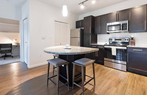 McNeil Apartment | Landing | Stylish 2BD, Clubhouse, Yoga Studio