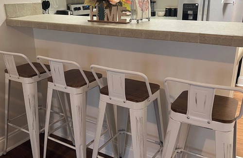 Clemson House | Large 3 Bedroom Townhome Downtown Clemson and garage! Walk to Clemson Stadium!
