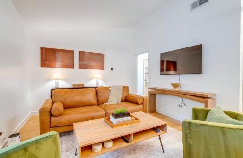 Hancock House | Large Deck, Rec Room! 2-Unit ATX Retreat By Campus