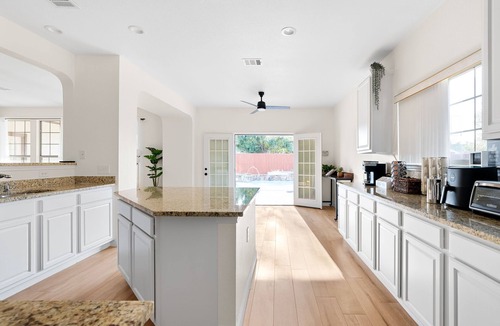 Morningside Meadows House | Large Groups' Luxury House - Pool - Sleep 22