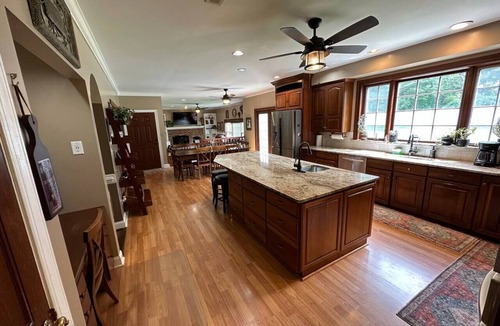 Severn House | Large Home with Private Pool, Gym, Sauna, 7 Bedrooms, Sleeps 21