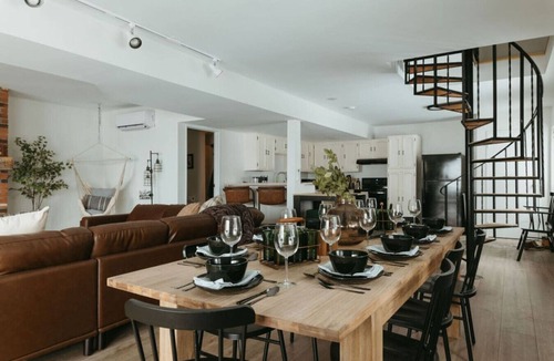 White Cloud Cottage | Large Lakefront Cottage w/HotTub, Media Room