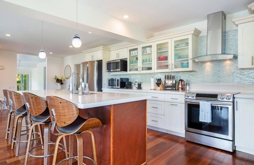Hawaii Kai House | Large private home with pool & ocean views - Inquire about dates!