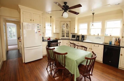 South Rehoboth House | Large Seven-Bedroom Vacation Rental in the Ocean Block!