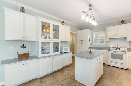 Folly Beach House | Large Southern Beach Home - Game Room - Short Walk to Beach - Lot of Amenities- Palms II