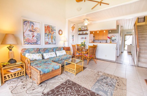 Kihei Condo | Largest ‘One of a Kind’ 2-bd 2-Bth Condo 🏄 New Air Conditioner throughout🌴