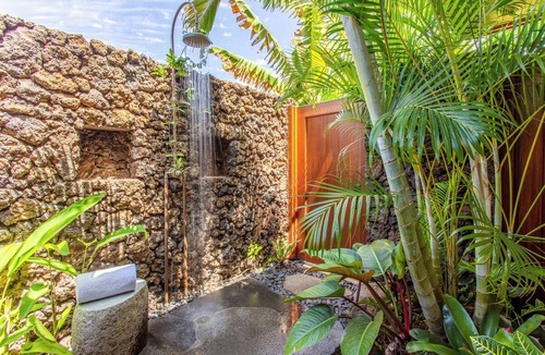 Kaupulehu House | Laueki 8 – Stunning Ocean View | Onsite Staff & Daily Housekeeping