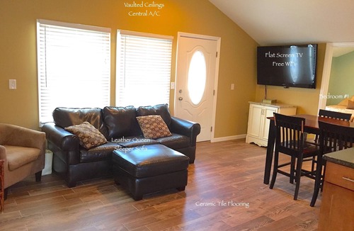 Ortley Beach House | Lavallette BEACH BLOCK Sleeps 7, C-AC, Walk to SHOPS, 9 Houses from BEACH!