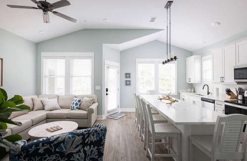 Corolla Light Condo | Legacy Beach Club at Whalehead - Corolla OBX