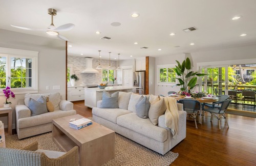 Kapalua House | Legendary Estate 50 Steps to Maui’s Best Beach! New! 5 Bedroom, Pool With Slide!
