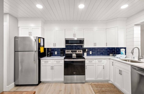 Folly Field Villa | Lg 2BR/2.5BA - Direct Oceanfront Community - 5 star reviews - Great Amenities