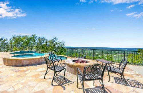 Johnson City House | Lighthouse Hill Ranch - Lighthouse