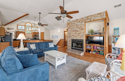 Corolla Light House | Lighthouse Jewel: Private Pool/Hot Tub/Sound Views
