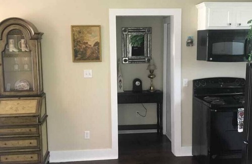 Washington House | Lillian Farms Bed & Breakfast
