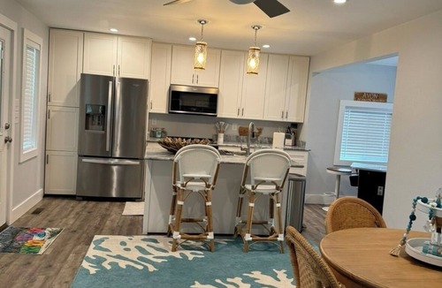Avon Cottage | Lime Action-3-bedroom cottage in serene Avon