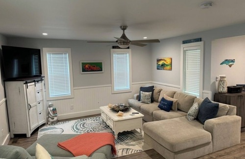 Avon Cottage | Lime Action-3-bedroom cottage in serene Avon