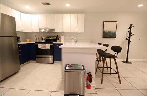 Northeast Apartment | Lincoln Park Place Capitol Hill with Parking