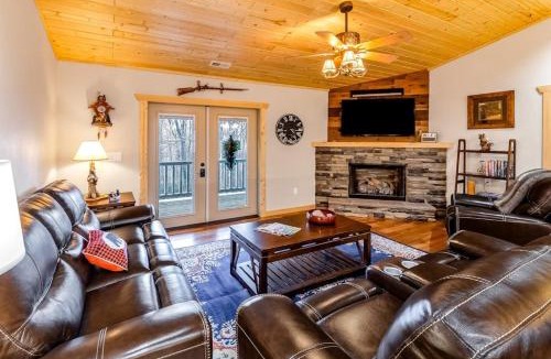 Maggie Valley House | Little Bear