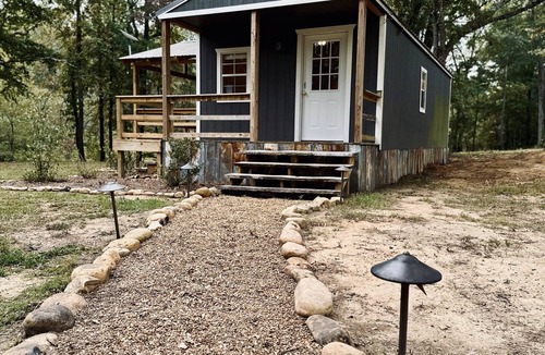 Cedar Bluff Cabin | Little River Hideout - Two Cabins on Little River