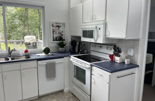 Bumpass House | LKA Mod Pod