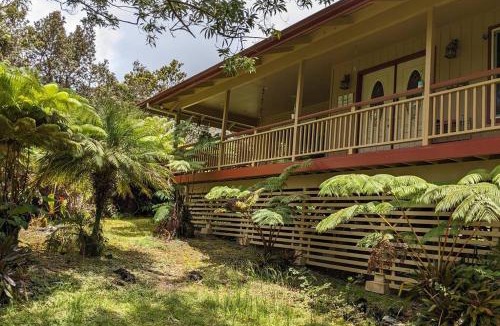 Ohia Estates House | Local Living in Volcano Hawaii Breeze&5 mins to Volcano National Park