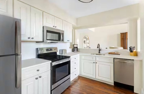 Charleston Historic District Condo | Lodge Alley Inn - 1 Bedroom Loft