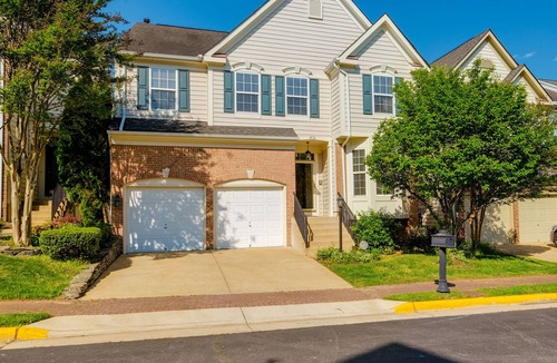 Lorton House | Lorton Vacation Rental 21 Mi to Washington, DC!
