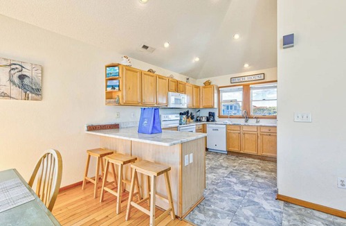 Ocean Sands House | Lost At Sea | 590 ft to the beach | Private Pool and Hot Tub